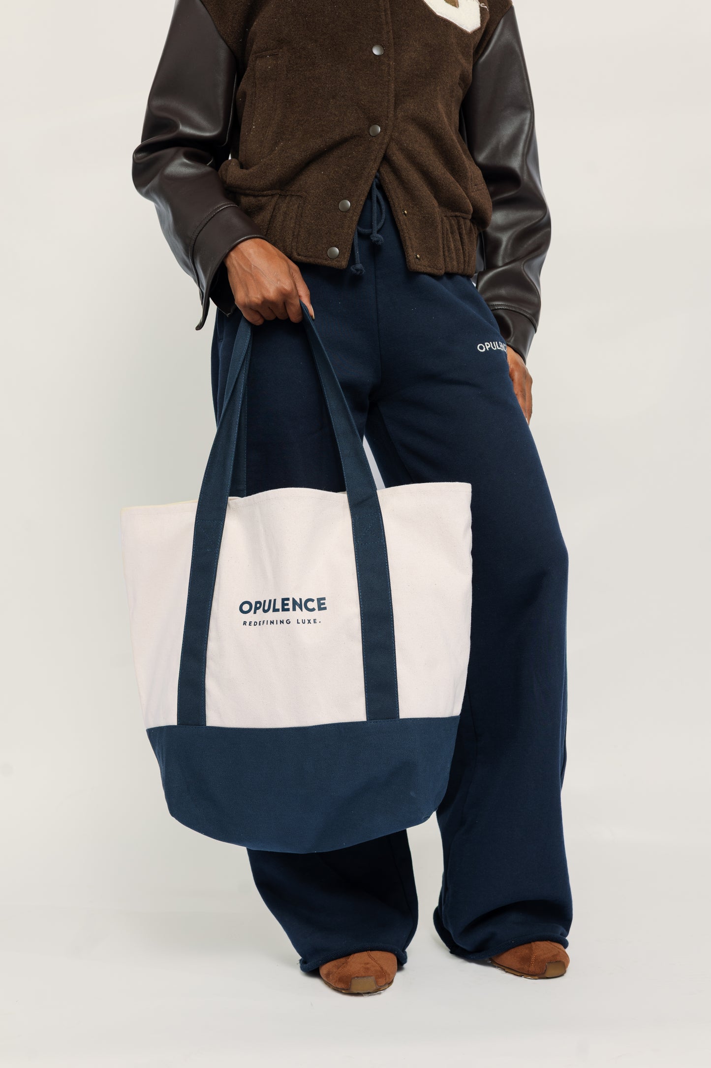 Contrast Tote